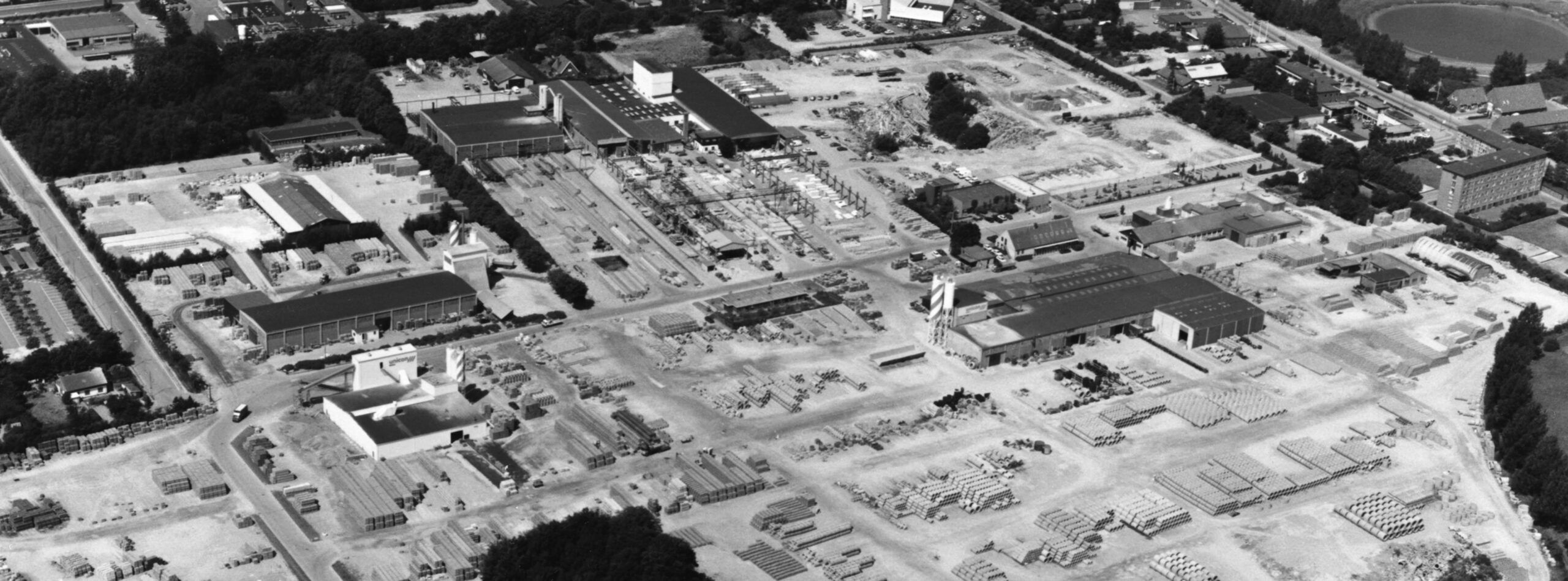 Unicon_ukendt aarstal_BW